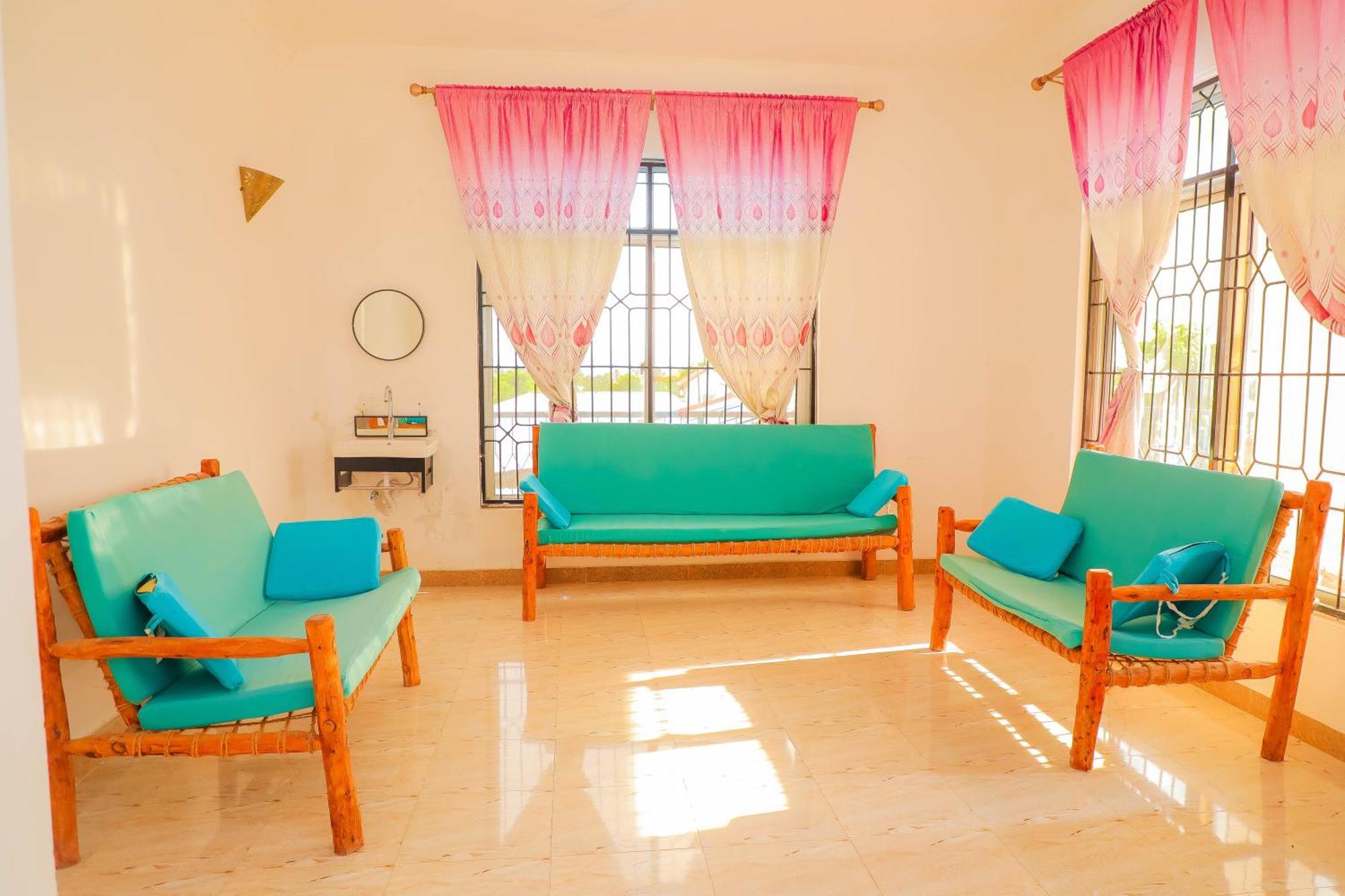눙귀 Raha House B&B 외부 사진